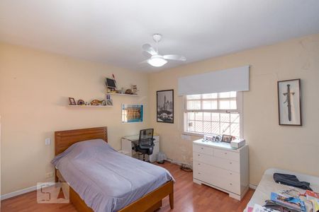 Casa para alugar com 320m², 4 quartos e 4 vagasSuíte 3