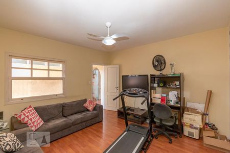 Casa para alugar com 320m², 4 quartos e 4 vagasQuarto