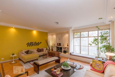 Sala de casa para alugar com 4 quartos, 320m² em Brooklin Paulista, São Paulo