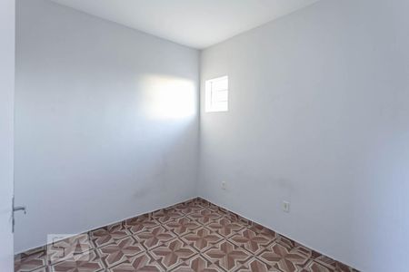 Casa à venda com 70m², 3 quartos e 2 vagasQuarto 3