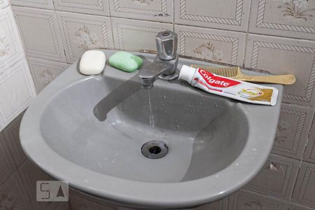 Casa à venda com 70m², 3 quartos e 2 vagasBanheiro social 1