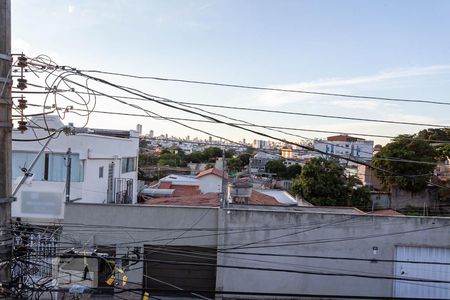 Casa à venda com 70m², 3 quartos e 2 vagasVista do quarto 2