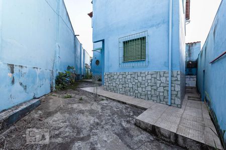 Casa à venda com 70m², 3 quartos e 2 vagasQuintal