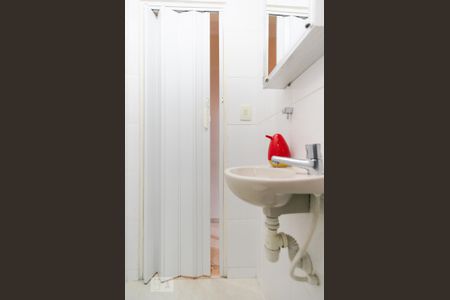 Lavabo de casa à venda com 2 quartos, 119m² em Vila Mangalot, São Paulo