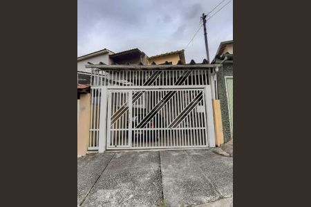 Fachada de casa à venda com 2 quartos, 119m² em Vila Mangalot, São Paulo