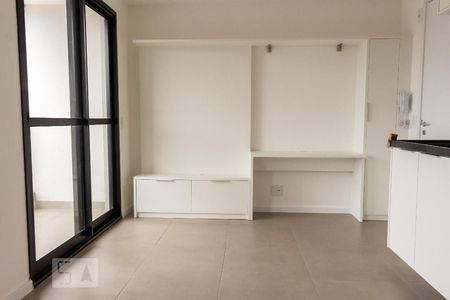 Sala de kitnet/studio para alugar com 1 quarto, 26m² em Mirandópolis, São Paulo
