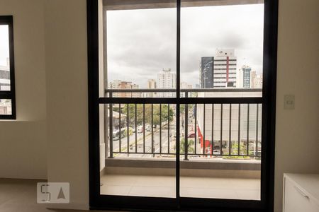 Sala de kitnet/studio para alugar com 1 quarto, 26m² em Mirandópolis, São Paulo