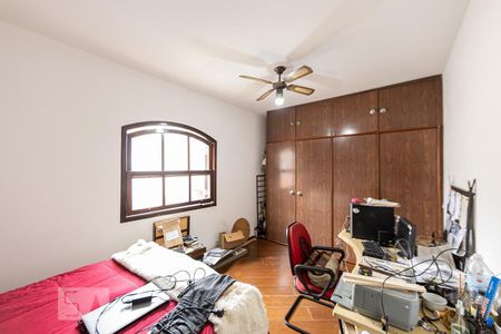 Casa para alugar com 300m², 3 quartos e 6 vagasQuarto 1