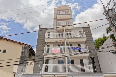 Studio para alugar com 32m², 1 quarto e sem vaga Studio para alugar com 32m², 1 quarto e sem vagaFachada