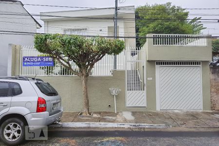 Casa para alugar com 80m², 2 quartos e 1 vaga Casa para alugar com 80m², 2 quartos e 1 vagaFachada
