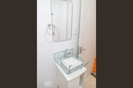 Apartamento para alugar com 69m², 2 quartos e sem vagaBanheiro Social