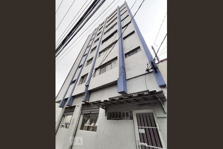 Apartamento para alugar com 69m², 2 quartos e sem vagaFachada