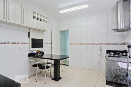 Casa à venda com 142m², 4 quartos e 2 vagasCozinha