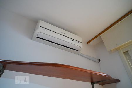 Quarto 1 de apartamento à venda com 1 quarto, 45m² em Floresta, Porto Alegre