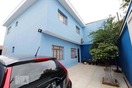 Fachada de casa à venda com 3 quartos, 137m² em Jardim Munhoz, Guarulhos