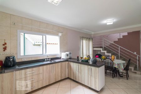 Casa à venda com 273m², 5 quartos e 4 vagasCozinha