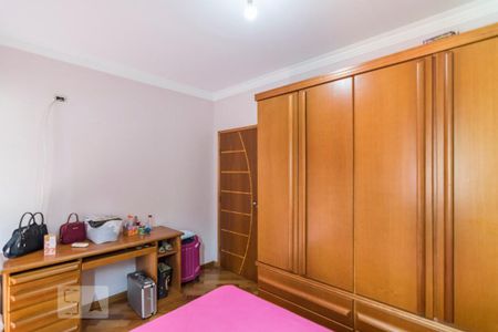 Casa à venda com 273m², 5 quartos e 4 vagasQuarto 2 Suíte