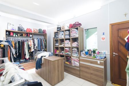 Casa à venda com 273m², 5 quartos e 4 vagasSala Edícula