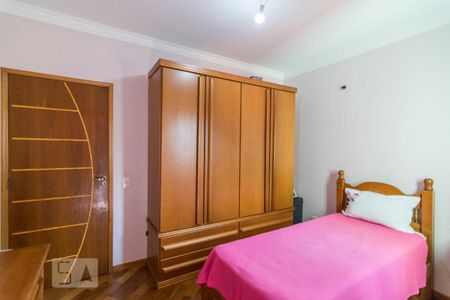 Casa à venda com 273m², 5 quartos e 4 vagasQuarto 2 Suíte