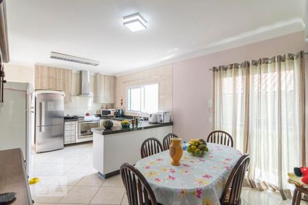 Casa à venda com 273m², 5 quartos e 4 vagasCopa