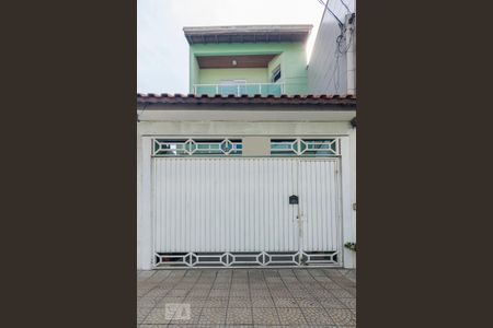 Casa à venda com 273m², 5 quartos e 4 vagasFachada