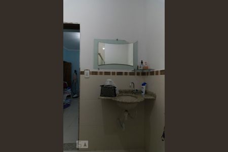 Casa à venda com 273m², 5 quartos e 4 vagasBanheiro da Suíte Edícula