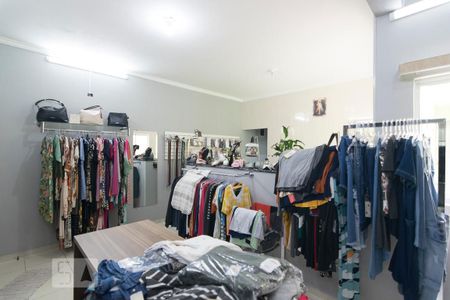 Casa à venda com 273m², 5 quartos e 4 vagasSala Edícula