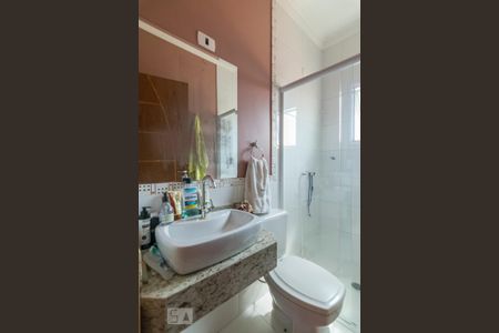 Casa à venda com 273m², 5 quartos e 4 vagasBanheiro da Suíte 3