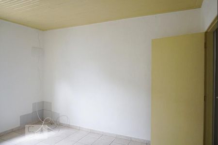 Quarto de casa para alugar com 1 quarto, 40m² em Vila Guilhermina, São Paulo
