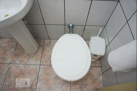 Banheiro de casa para alugar com 1 quarto, 40m² em Vila Guilhermina, São Paulo