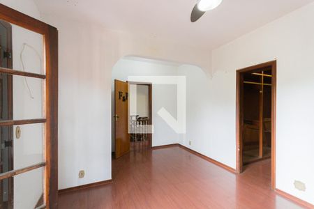 Casa de condomínio à venda com 503m², 4 quartos e 5 vagasSuíte 2