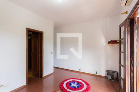 Casa de condomínio à venda com 503m², 4 quartos e 5 vagasSuíte 1