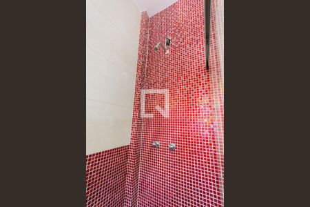 Casa de condomínio à venda com 503m², 4 quartos e 5 vagasBanheiro Social