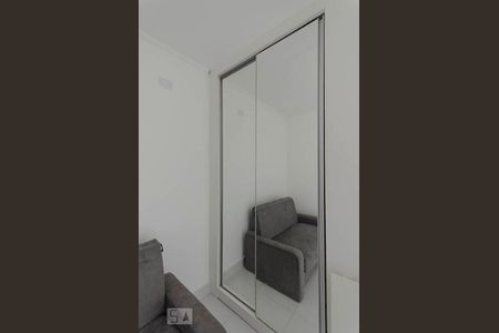 Quarto de kitnet/studio para alugar com 1 quarto, 20m² em Vila Marieta, São Paulo