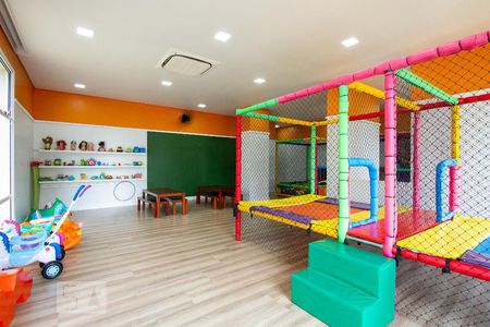 Brinquedoteca de apartamento à venda com 3 quartos, 162m² em Parque Industrial Tomas Edson, São Paulo