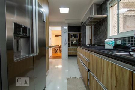 Apartamento à venda com 162m², 3 quartos e 2 vagasCozinha
