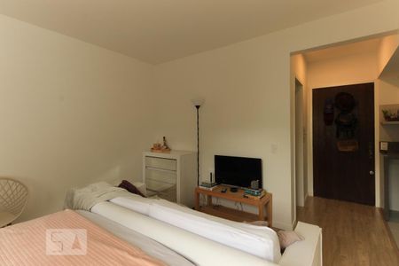 Sala/Quarto de kitnet/studio para alugar com 1 quarto, 27m² em Cidade Baixa, Porto Alegre