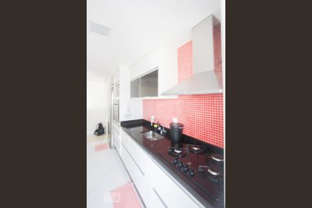 Apartamento à venda com 65m², 2 quartos e 1 vagaCozinha