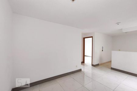 Sala de apartamento para alugar com 2 quartos, 43m² em São José, Canoas