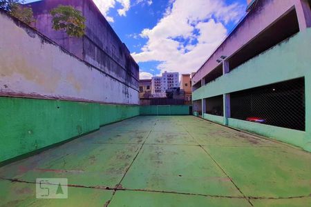 Apartamento para alugar com 50m², 2 quartos e 1 vagaÁrea comum - Quadra Esportiva