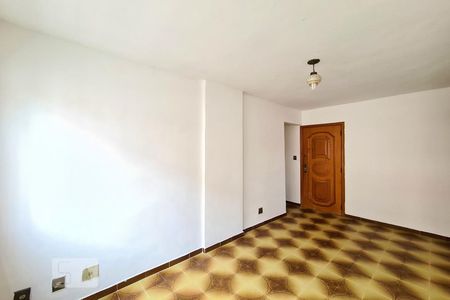 Sala de apartamento para alugar com 2 quartos, 50m² em Todos Os Santos, Rio de Janeiro