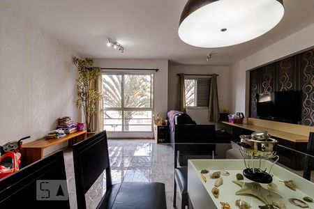 Apartamento à venda com 69m², 2 quartos e 1 vaga Apartamento à venda com 69m², 2 quartos e 1 vagaSala