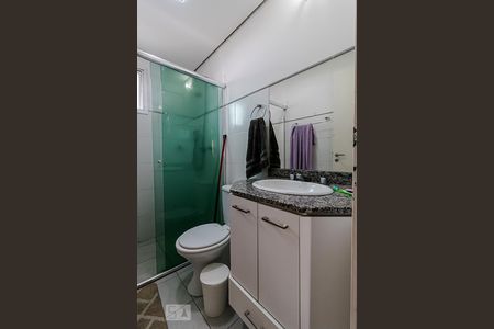 Apartamento à venda com 69m², 2 quartos e 1 vaga Apartamento à venda com 69m², 2 quartos e 1 vagaBanheiro da Suíte