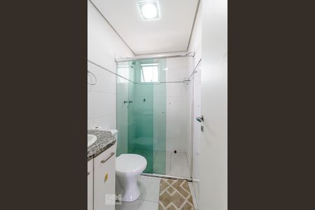Apartamento à venda com 69m², 2 quartos e 1 vaga Apartamento à venda com 69m², 2 quartos e 1 vagaBanheiro