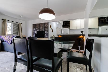 Apartamento à venda com 69m², 2 quartos e 1 vaga Apartamento à venda com 69m², 2 quartos e 1 vagaSala