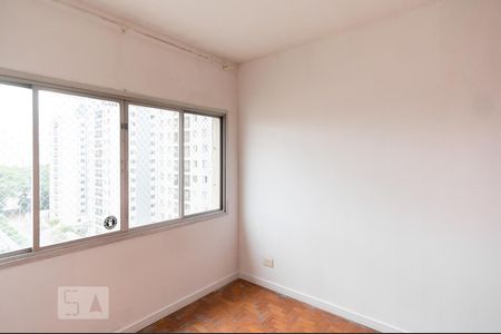 Quarto 1 de apartamento para alugar com 2 quartos, 55m² em Jardim Íris, São Paulo