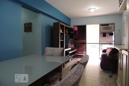Apartamento à venda com 79m², 3 quartos e 1 vagaSala 