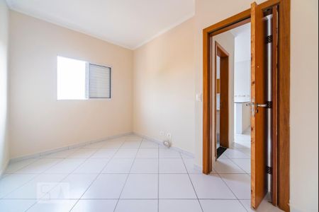 Quarto 2 de apartamento para alugar com 2 quartos, 42m² em Campestre, Santo André