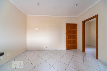 Sala de apartamento para alugar com 2 quartos, 42m² em Campestre, Santo André