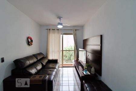 Sala de Apartamento com 3 quartos, 65m² Jardim Vazani